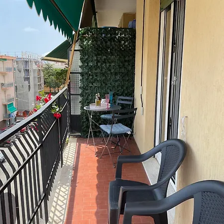 Vista Mare A 150 Mt Dalla - Free Parking E Ac Apartamento *